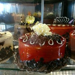 Like these cakes, your hospitality was awesome - thank's so much to you Tansu and Oya 😀😀😀!