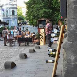 So tempting, either fix or to play with (or drink with a bit of ice)!