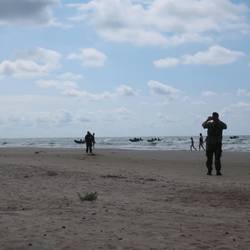 Plötzlich am Strand...
