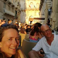 Aperitif vor dem Rathaus