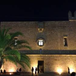 Santuario di San Vito ist eine ausgefallene Kirche