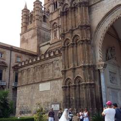 In der Cathedrale Palermo wird geheiratet