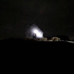 Ein Nachtrag von gestern: Die Kirche vor der wir saßen