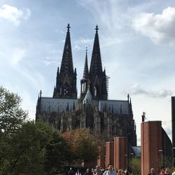 Richtung Kölner Dom