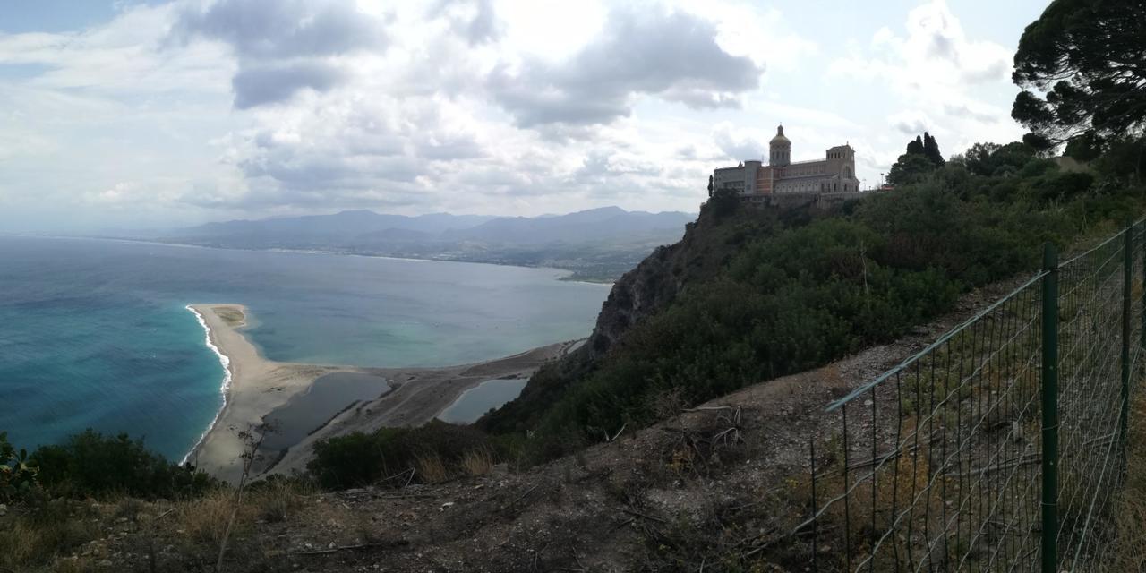 Der Finger der Mutter Gottes