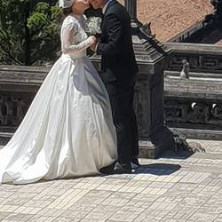 A real wedding we saw yesterday at one of the temples.