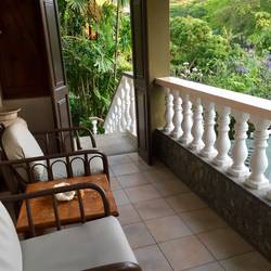 Unser Balkon, Lounge und Essplatz