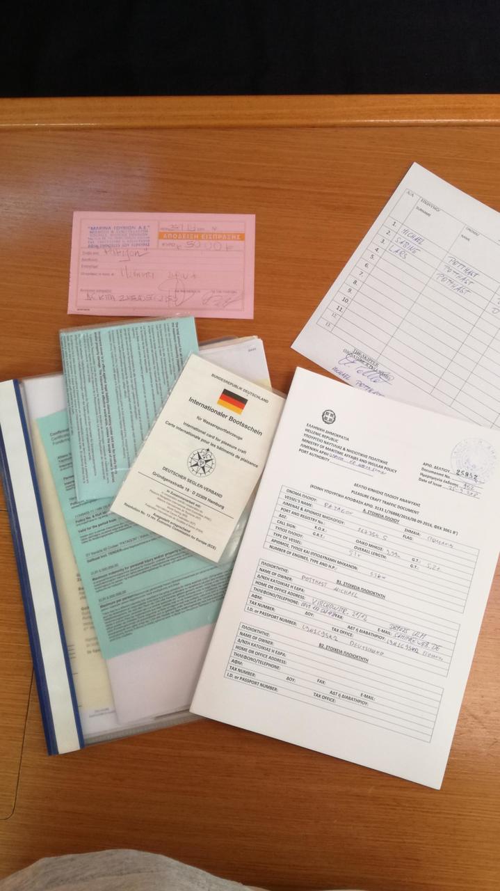 Papierkram für die offizielle Einreise