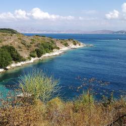 Korfus Buchten mit Blick auf Albanien
