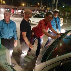 unser Auto steckte im Gulliloch fest