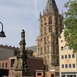 Cologne City Hall Has More Room for Statues