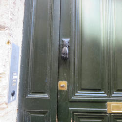 Decorative door knocker