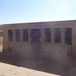 The temple is located 6m below street level