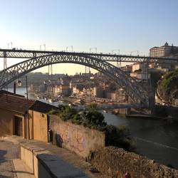 Bridge in Porto. Train on top, cars below