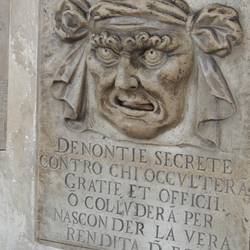 Receptacle for Notes of Complaint Against Traitors