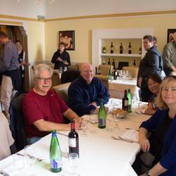 Debbie, Chuck, Ray, Ada, Glenda at 4 Colonne