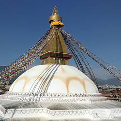 Boudha Stupa - aufgenommen von einem Rooftop Restaurant
