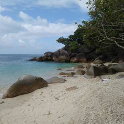 Nudey Beach - erinnert an Seychellen