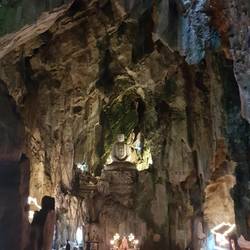 Cave in den Marble Mountains