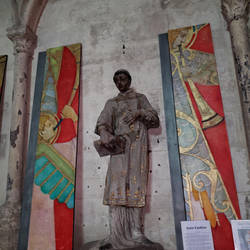Statue of Saint-Emilion