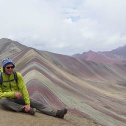 Der Rainbow Mountain "leuchtet" in 7 Farben...