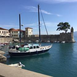 Take five in harbour looking SE towards entrance