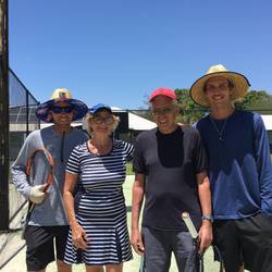Unsere Tennislehrer Jake und Dave