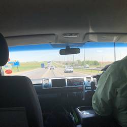 3h Transfer zum Camp