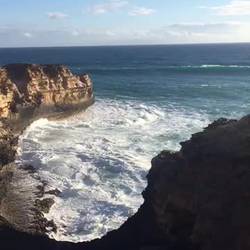 Wassermassen bei "The Grotto"