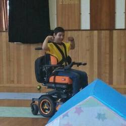 Anall was here last year, this year he has an amazing chair