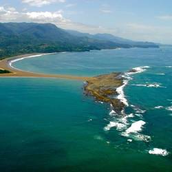 Öffentliches Bild von FB mit Blick von oben auf die Wal-Schwanzflosse