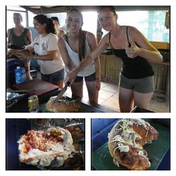 Maria's und mein Calzonebrot zum Abendessen