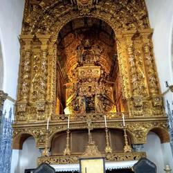 The amazing carvings on the altar.
