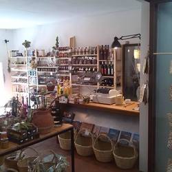 Loja Canasta shop