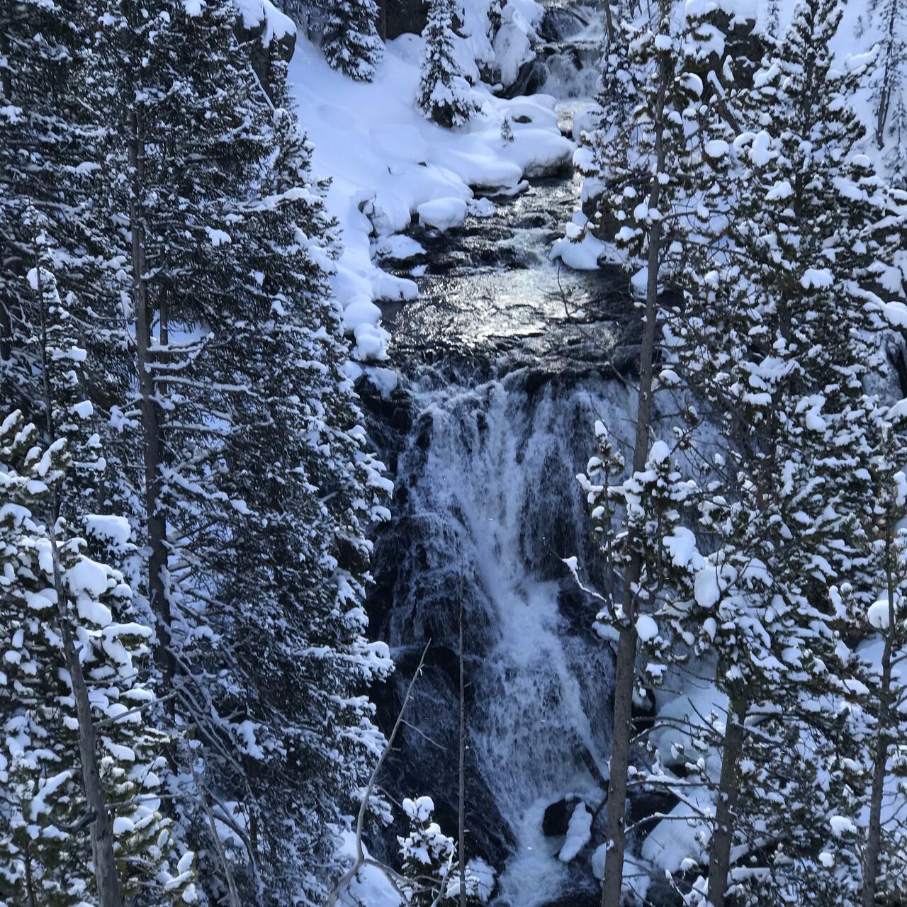 Frozen Cascade