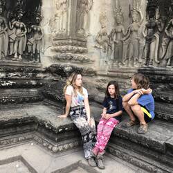 Kids' general demeanor at temples...