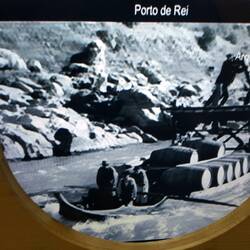 Usually 8 barrels on a boat.