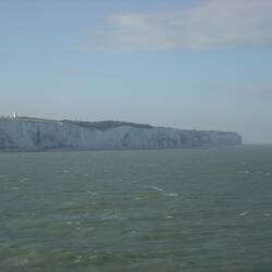 "Land in Sicht" - Dover