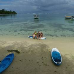 Muri Beach Stand-up Paddeling