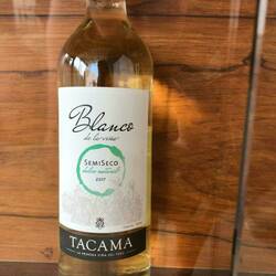 Eén van de proefwijnen @ Tacama winery