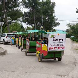 Nachdem uns der Manager auf seinen Campingplatz eingeladen hat, bleiben wir hier natürlich gerne