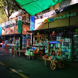 Bücherstraße, Ho Chi Minh City