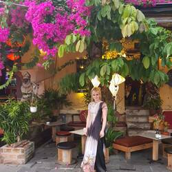 trying out my vietnamese traditional dress!