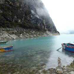 Typische bootjes @ Laguna Paron