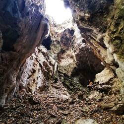 Killing Cave auf dem Sompov Mountain