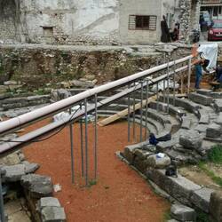 Das kleinste griechische Theater ist in Arta