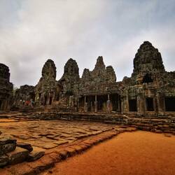 Angkor Thom, Tempel Bayon
