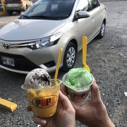 Eis + Toyota Yaris 😅