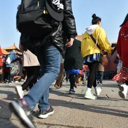 Mängder med folk! 21 milj i Beijing, kändes som de flesta skulle till Förbjudna staden samtidigt