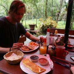 Frühstück noch in Rio Dulce